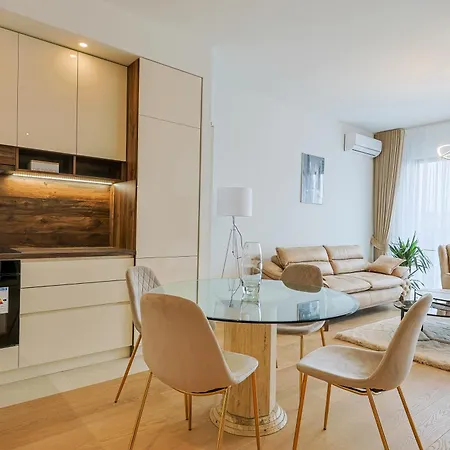 Zigzag Waterfront King *